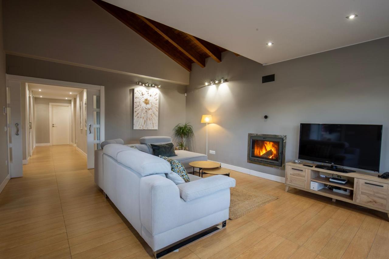 Casa Rural La Nava De Тиснерос Экстерьер фото