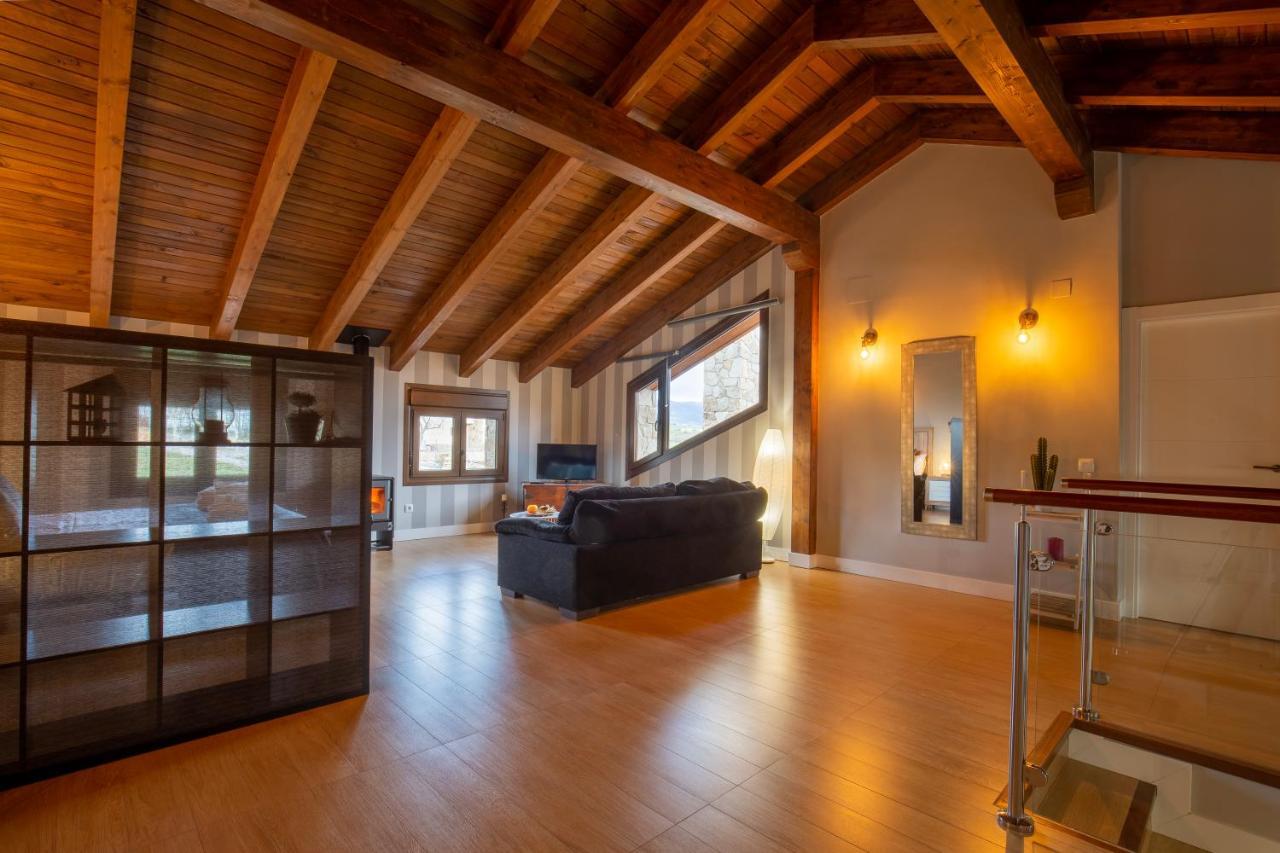 Casa Rural La Nava De Тиснерос Экстерьер фото
