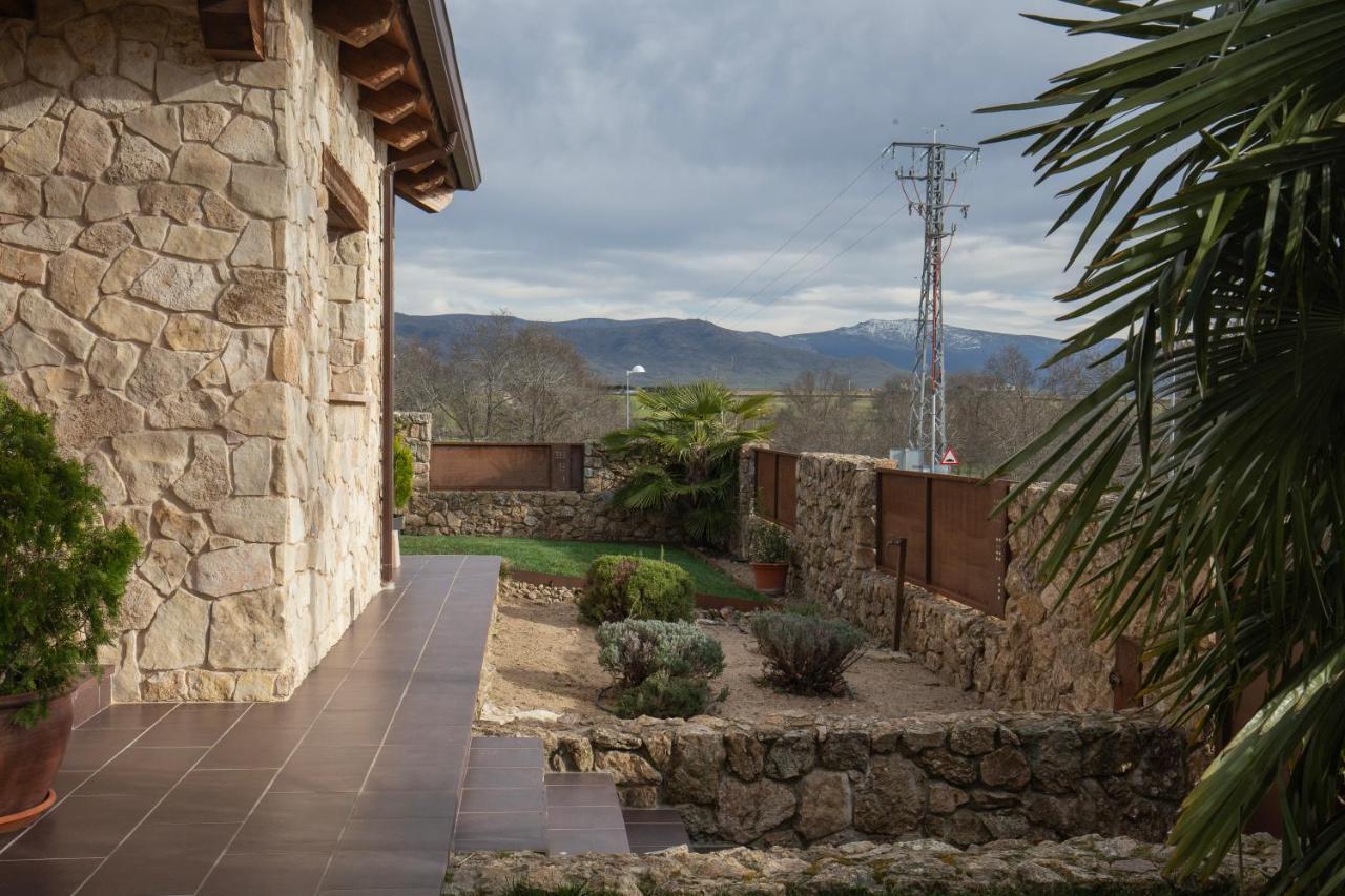 Casa Rural La Nava De Тиснерос Экстерьер фото