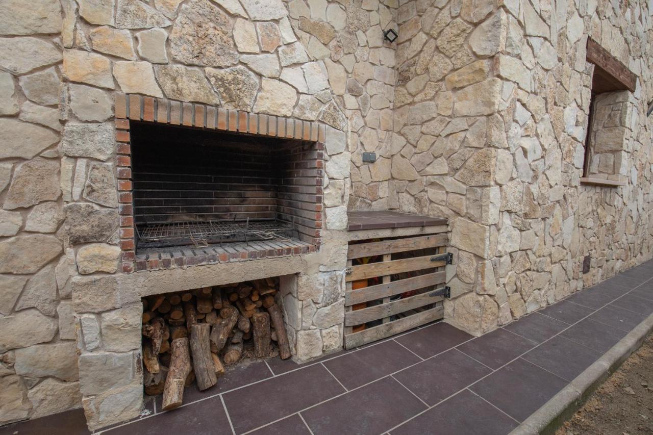 Casa Rural La Nava De Тиснерос Экстерьер фото