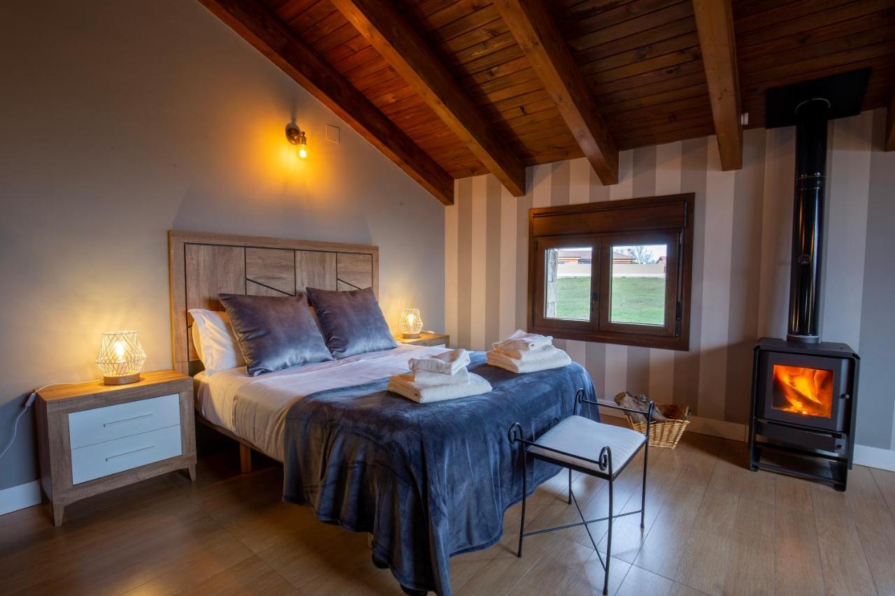 Casa Rural La Nava De Тиснерос Экстерьер фото